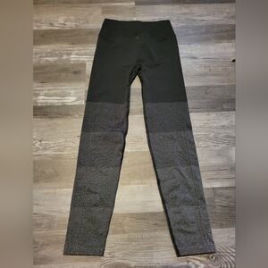 Lululemon Women's Ebb to Street Tight Shine Black Silver Stripe Leggings 4